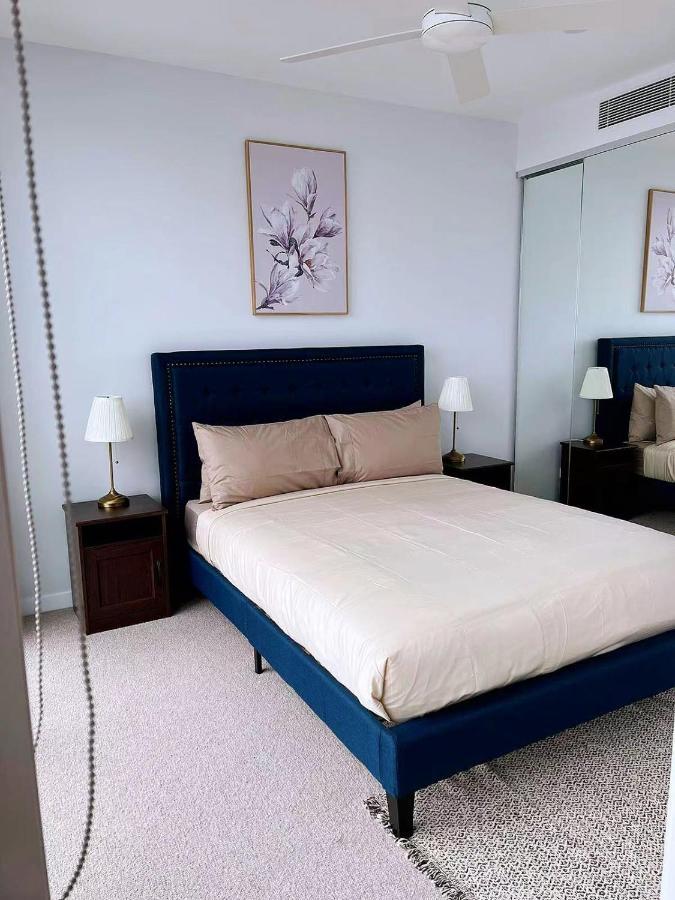 2 Bedroom Luxurious Family Apartment On 40Th Floor With Amazing Ocean Coastline Broadbeach Gold Coast Gc40 Экстерьер фото